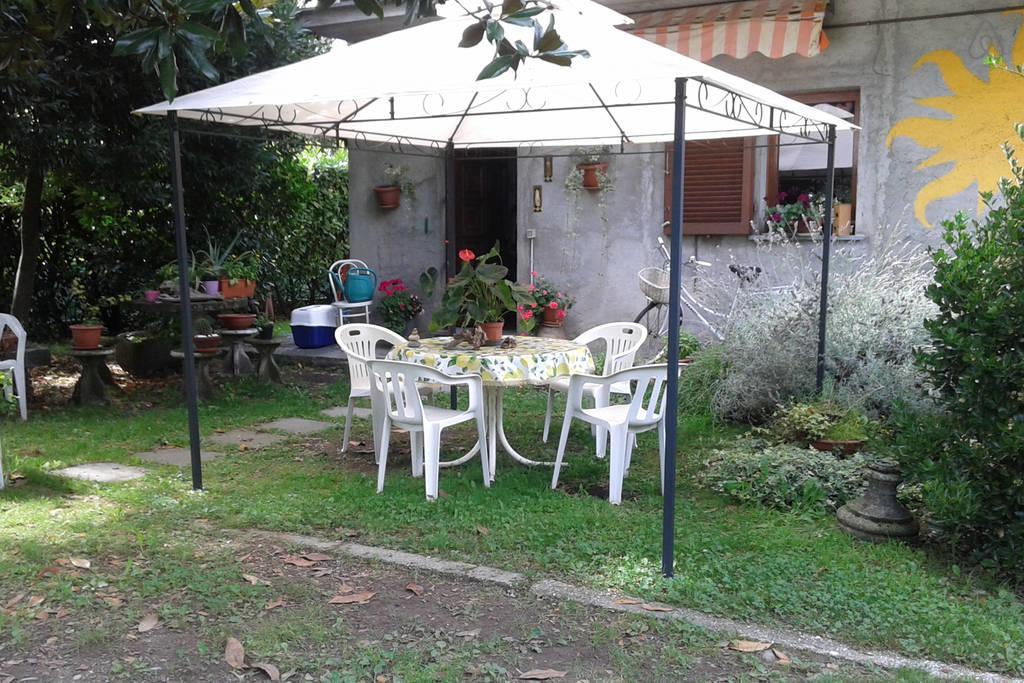 B&B Bosco Fiorito Malgesso Extérieur photo